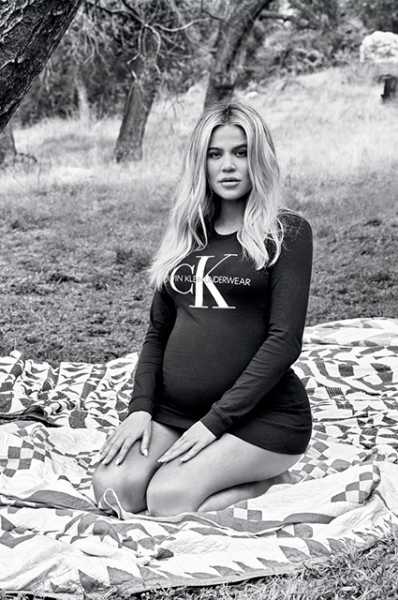Calvin Klein выпустил осеннюю кампанию с сестрами Кардашьян